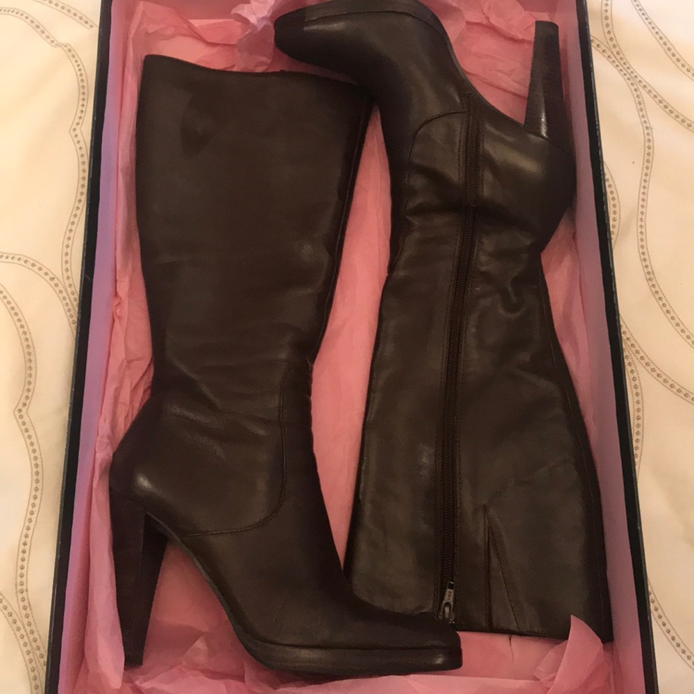 Steve Madden Brown Leather Boots